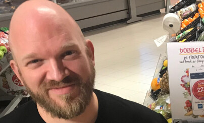 Butikksjef Øyvind gikk lei av smågodt-krigen og tok et uvant grep: - Helt vilt at det solgte mer